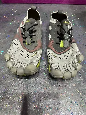 Vibram Five Finger Women SZ 7.5-8. UK 6.5-7 V-Run Shoes Oyster  White ~ 17W7006 • $40