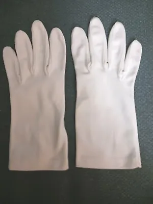 Vintage Women’s Dress Gloves White Button At Wrist • $3