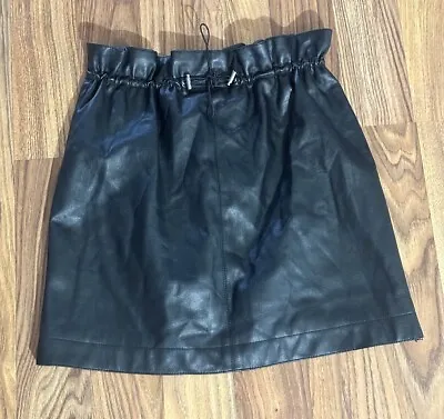 H&M Women’s Polyester Faux Leather Skirt Size 8 • $12