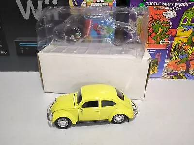 Maisto 1973 Volkswagen Beetle 1/24 Scale Diecast Model Car Yellow • $27.99