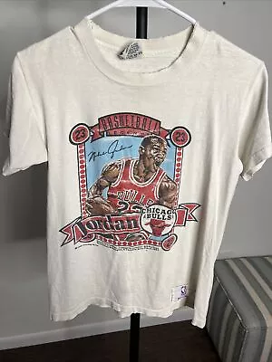 Men's Vintage 90's Michael Jordan Chicago Bulls NUTMEG Mills T-Shirt Medium • $20.50