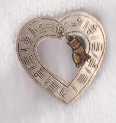 $2.95 • Buy Cat Kitten Lapel Brooch Pin Vintage Estate