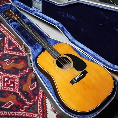 Martin 1976 HD-28 Acoustic Guitar • $3724