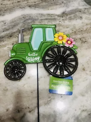 Hello Spring-Garden Collection Lawn Decoration. Metal Green Tractor. New- • £24.94