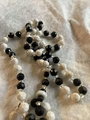 Vintage Black White And Clear Bead Necklace • $9.99