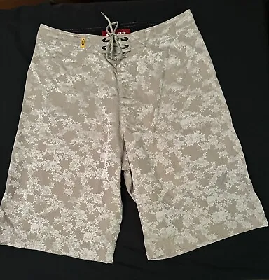 Vintage Oakley Softwear Boardshorts Skull Camo 33 • $35