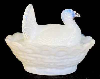 Boyd Art Glass Covered Turkey Salt In Milk White # 12 Made 3-16-1995 • $19.99