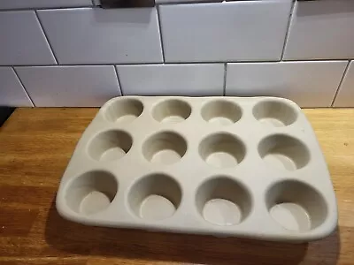 Pampered Chef Stoneware Classics 12 Cup Muffin Pan Heritage Collection VVGC • £59.99