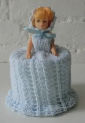 £12.99 • Buy Vintage Knitted 1960's Doll Toilet Roll Holder / Cover •●
