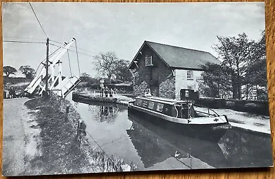 £1.99 • Buy Wrenbury Nr Nantwich Llangollen Canal Narrow Boat Vintage Postcard