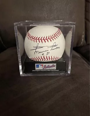 Chicago White Sox Minnie Minoso Signed Baseball Players Alumni W/Display Case • $500