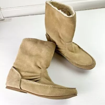 Land's End Boots Womens 11 Beige Mid High Soft Lined Moccasin Shoes • $20.24