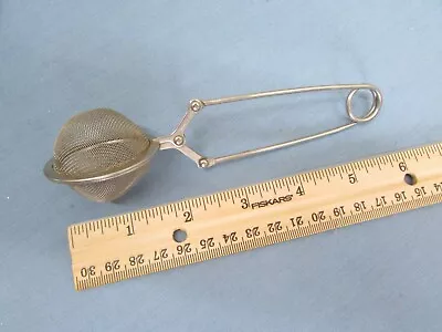 Loose Leaf Tea Infuser Herb Strainer Long Handled Mesh Snap Ball Vintage • $3.99