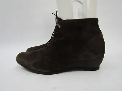 MUNRO Womens Size 8 M Brown Suede Laces Wedge Ankle Fashion Boots Bootie • $31.34