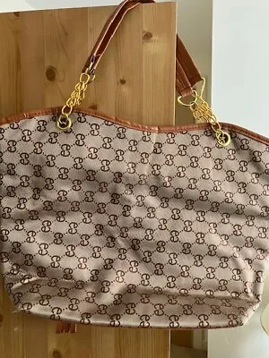 Large Tan Tote Bag • £5