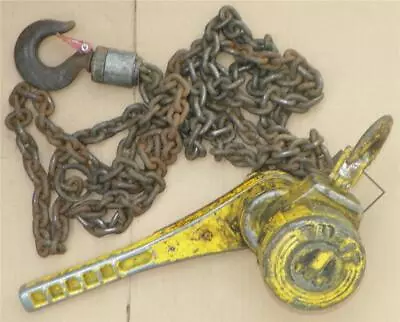 REDUCED--Vintage  Tug It  One Ton Lever Chain Hoist • $85