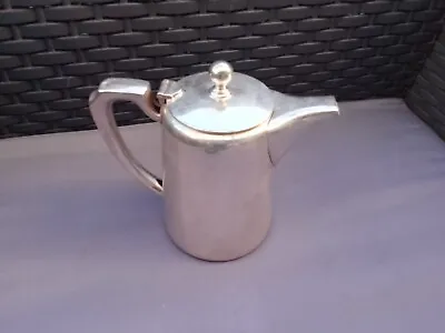 Walker & Hall Silver Teapot • £10