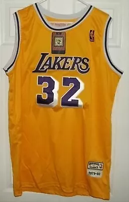 Los Angeles Lakers Magic Johnson Mitchell & Ness #32 Basketball Jersey  • $300