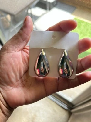$22 • Buy BV Chunky Teardrop Earrings (Silver) - Large