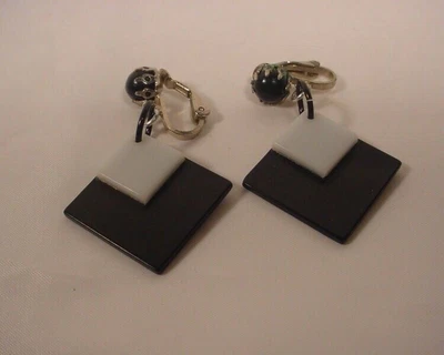 £29.50 • Buy Vintage Retro Art Deco Black And White Acrylic  Earrings 1960s #7