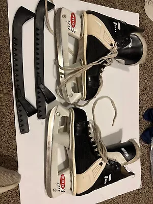 Mens Size 9 9.5 CCM 152 Pro Lite 3 Tacks Hockey Skates Lightly Used Made N Canad • $25