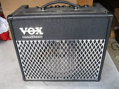 VOX Valvetronix AD30VT Guitar Combo Multi-effect Amplifier / Amp • $200