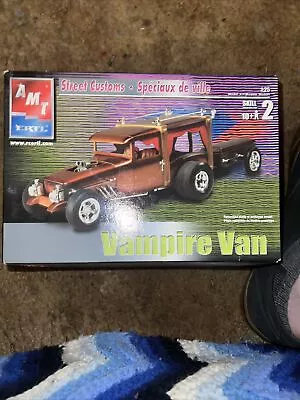 Vampire Van Street Customs 2002 AMT ERTL 1:25 Model Kit #31772- Open Box • $39.99