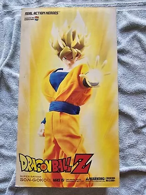 MediCom Toy - Real Action Heroes - Super-Saiyan Son Goku • $85