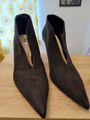 Zara High Heel Shoe Boots Size Eur 40 Uk 7 Very Pointed Toe • £5.50