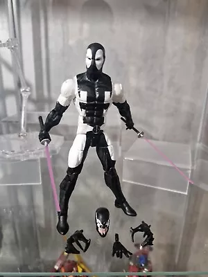 Marvel Legends Deadpool Back In Black Venom Symbiote 6” Action Figure Hasbro • £35