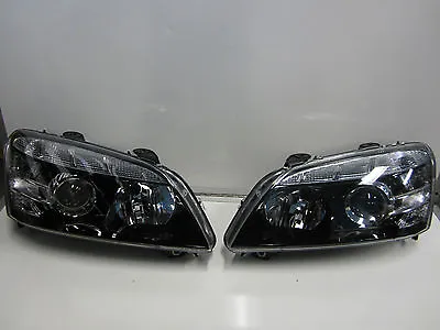 Holden Commodore Wm Statesman Caprice Headlight Pair New Left And Right Side • $645