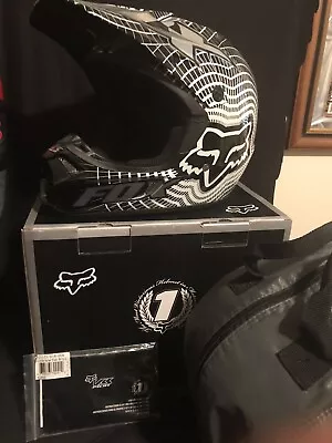 $550 • Buy Ricky Carmichael Fox V3 Helmet Beautiful Vintage Autographed Visor