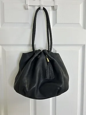 MICHAEL Michael Kors Black Pebbled Leather Medium East West Ring Tote Bag • $45