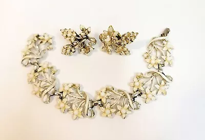 Vintage Coro Enamel Flower Goldtone Bracelet & Earrings • $19.99