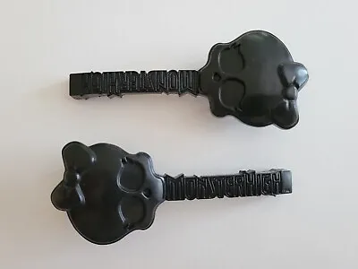 Mattel Monster High Doll Accessory Black Brush Lot Of 2 Skull With Bow • $6.95