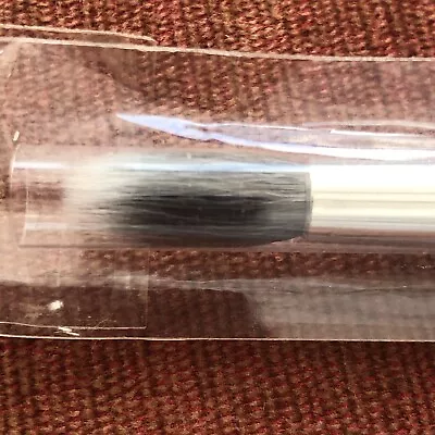 £16.50 • Buy MAC 286 Eyeshadow Blending Brush Duo Fibre