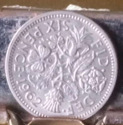 1962 Queen Elizabeth II Sixpence EAG716 Free Delivery  • £3