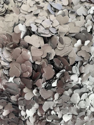 £3.30 • Buy 10000+ Compressed Wedding Confetti Mixed Heart Shaped Biodegradable Tissue Paper