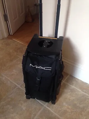 MAC Cosmetics - ZUCA Bag Trolly With Bags Inside • £185