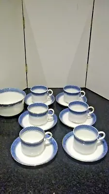 Vintage Allertons Cromer Blue And Gilt 6x Cups And Saucers And A Sugar Bowl • £20