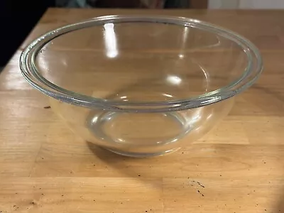 Vintage Pyrex #325 Clear Mixing Bowl 2.5 L • $16