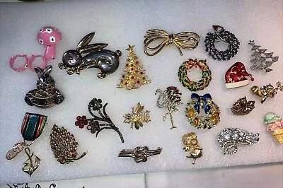 Brooch Pin Vintage Lot  • $9.99