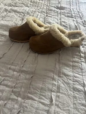 Ugg Clogs Size 7 • $25