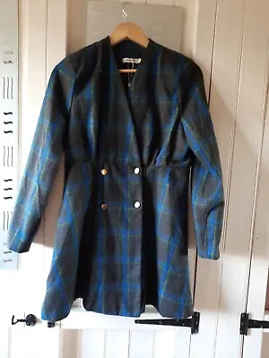 £20 • Buy Ladies Size 12 Tartan  Coat Dress