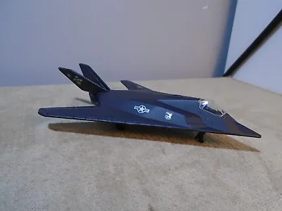 Maisto Diecast F-117a Stealth Nighthawk Jet Figure (sc45) • $10.23
