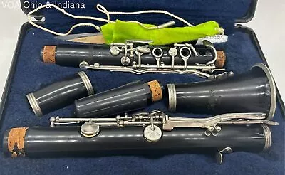 Selmer CL300 Clarinet W/ Hard Case Great Condition • $14.99