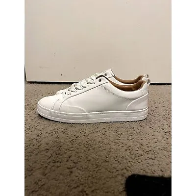 Zara Sneakers • $40