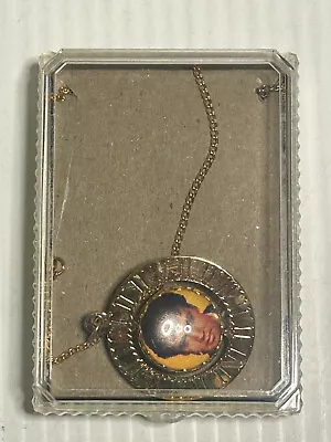 Vintage Elvis Presley 1935-1977 Tribute Gold Spinner Pendant Necklace • $9.99