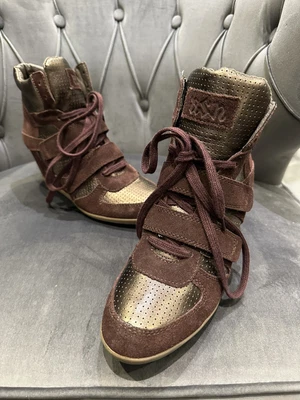 £45 • Buy Brand New Women Ash Trainers Wedge Suede Size 41 
