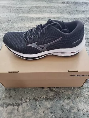 Mizuno Women's Wave Inspire 18 Waveknit Size 7.5 • $77.95